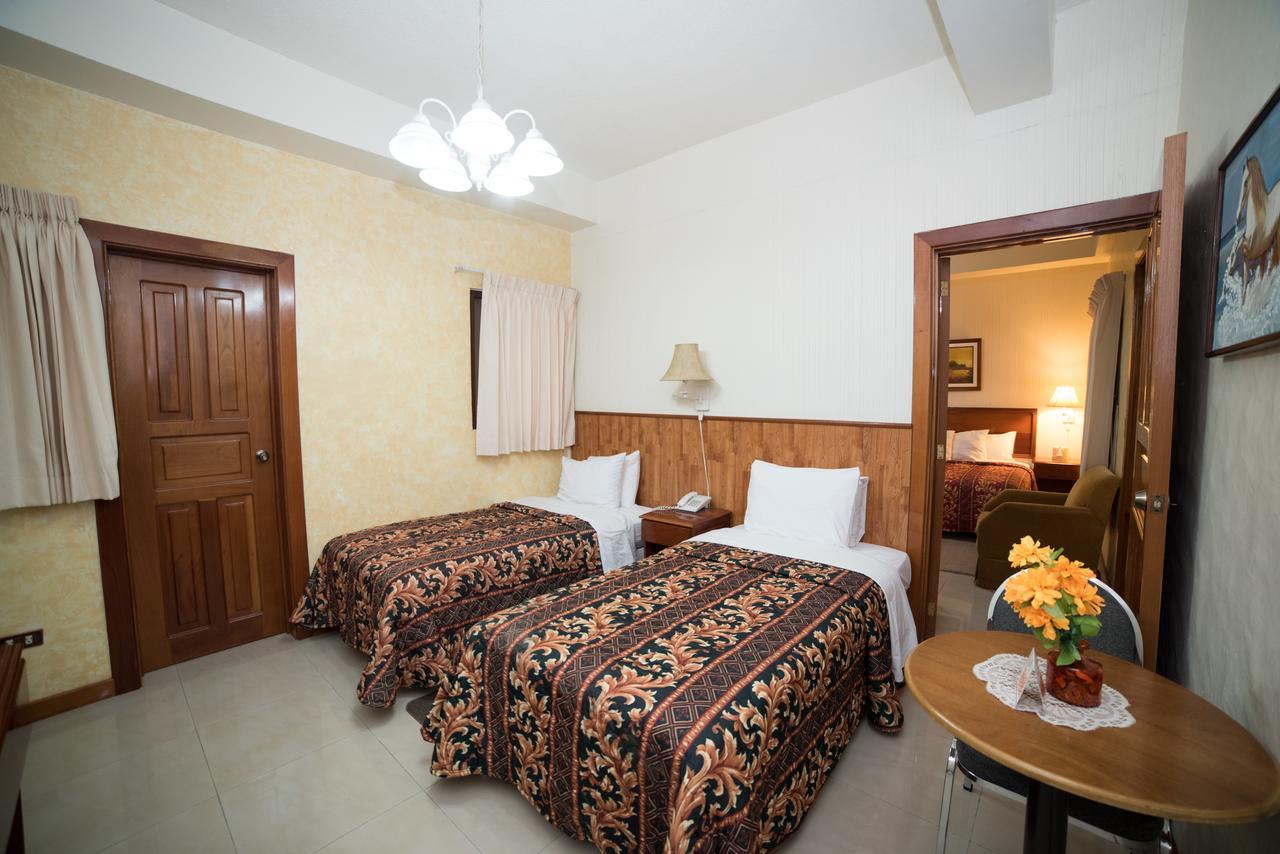Hotel Anna Inn Olintepeque 外观 照片
