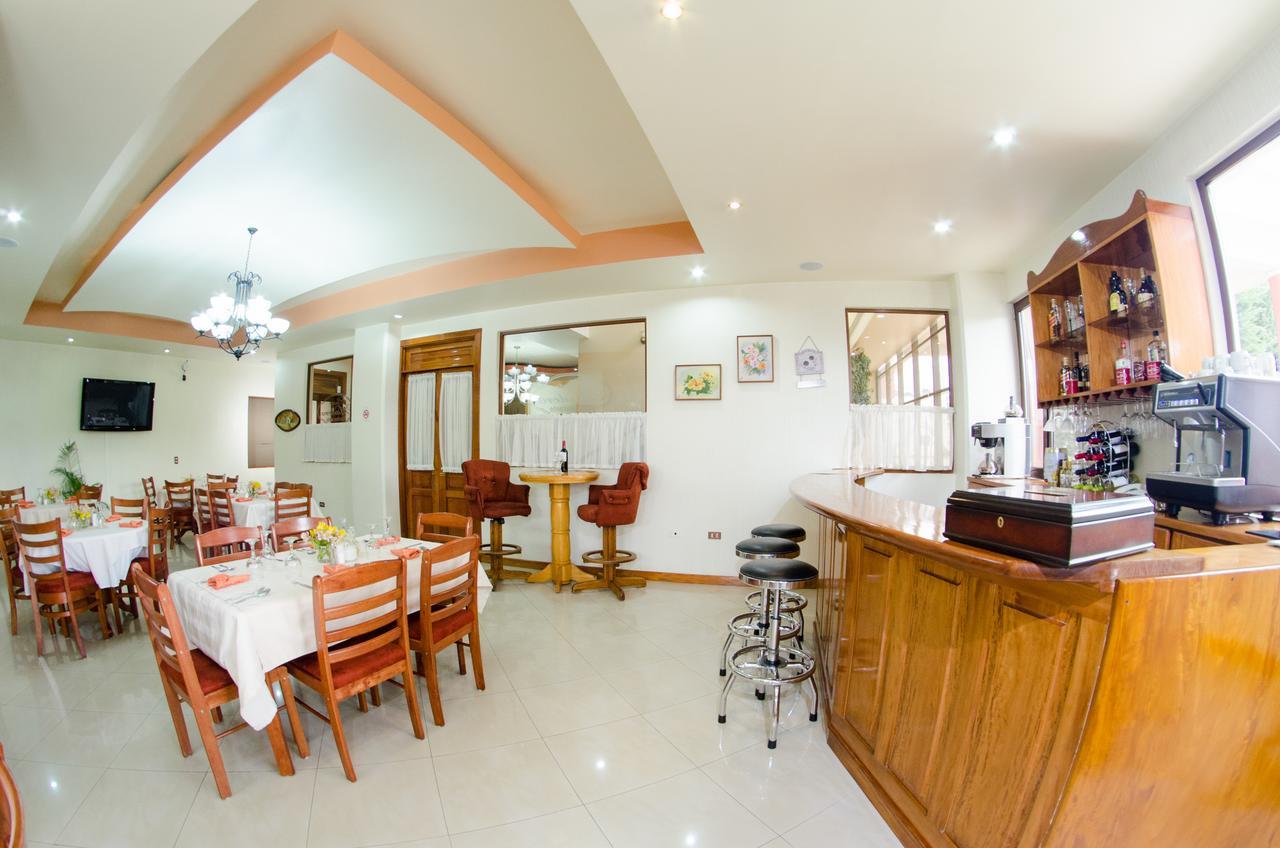 Hotel Anna Inn Olintepeque 外观 照片