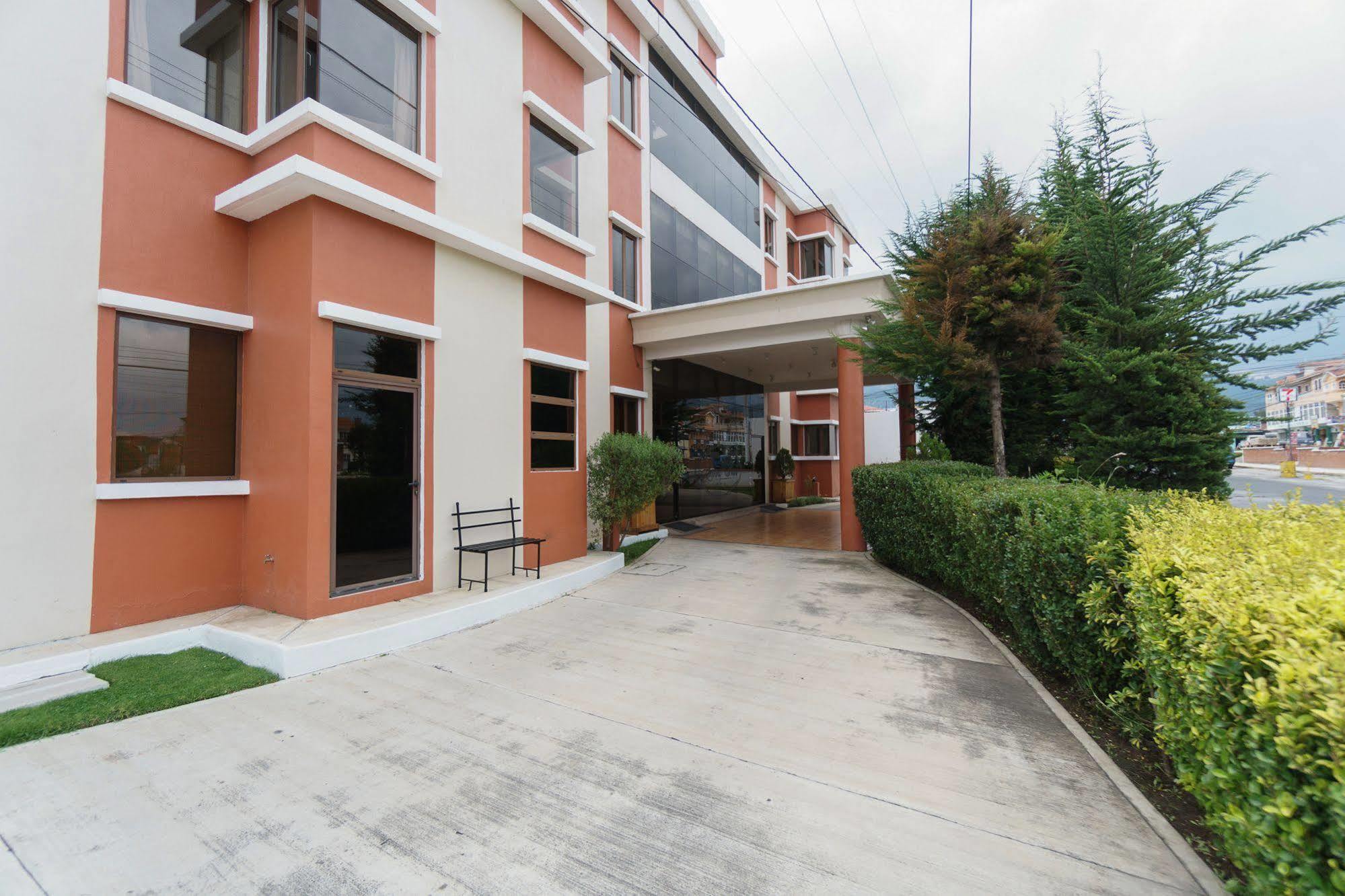 Hotel Anna Inn Olintepeque 外观 照片
