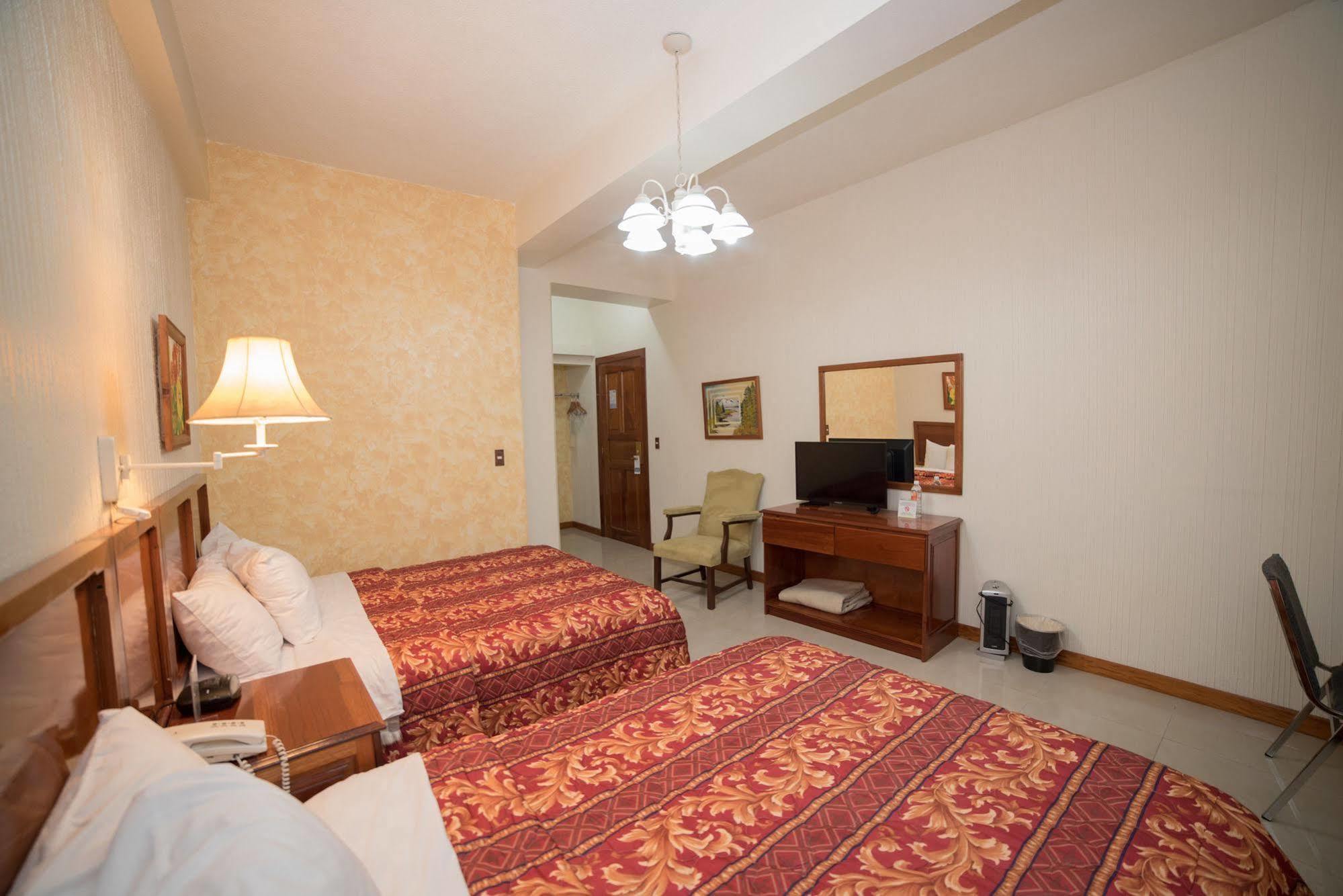 Hotel Anna Inn Olintepeque 外观 照片